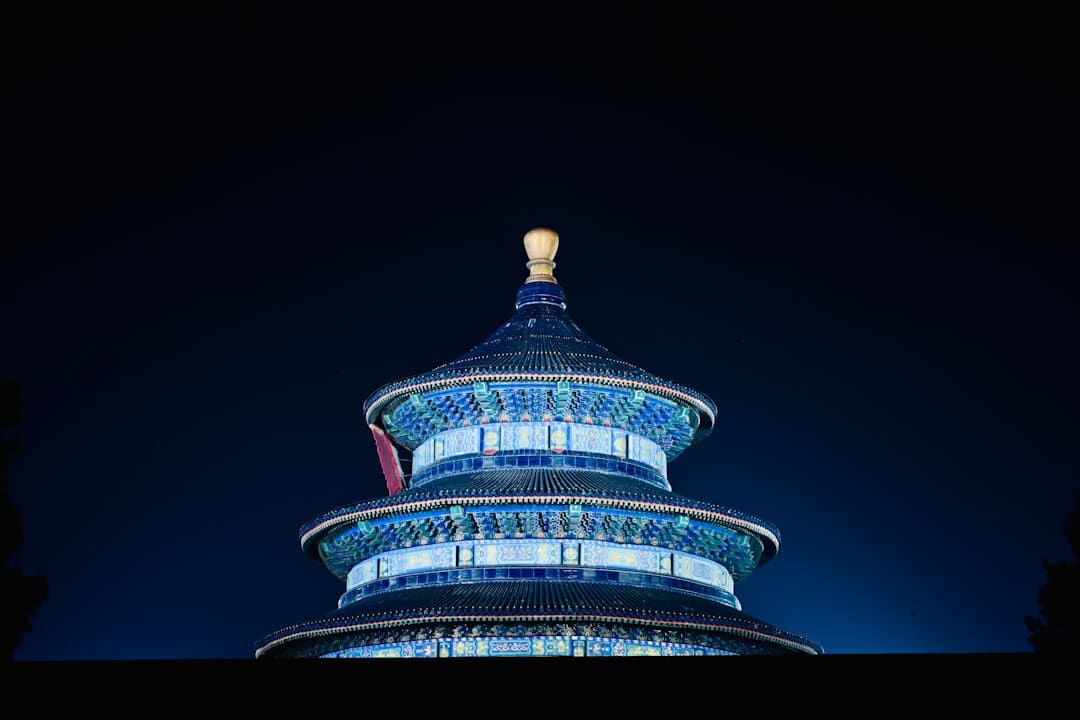 百度前员工创办世界顶级AI公司,近日突发声明:我的产品禁止中国企业使用